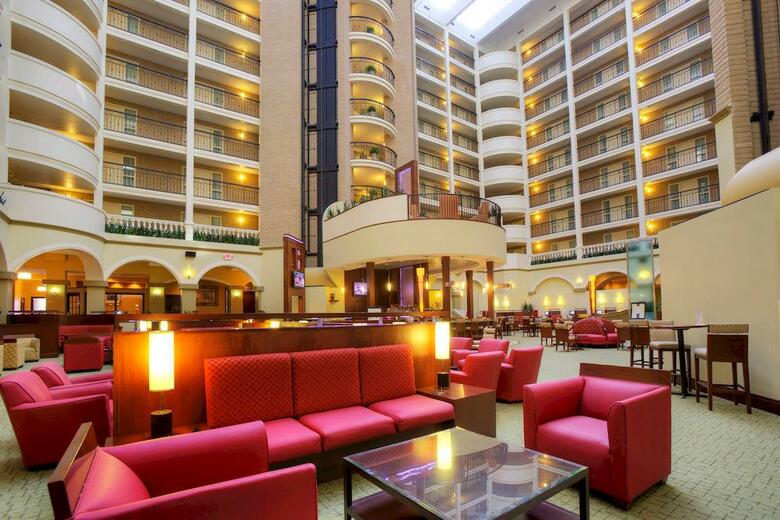 Hotel Embassy Suites Dallas - Park Central Area