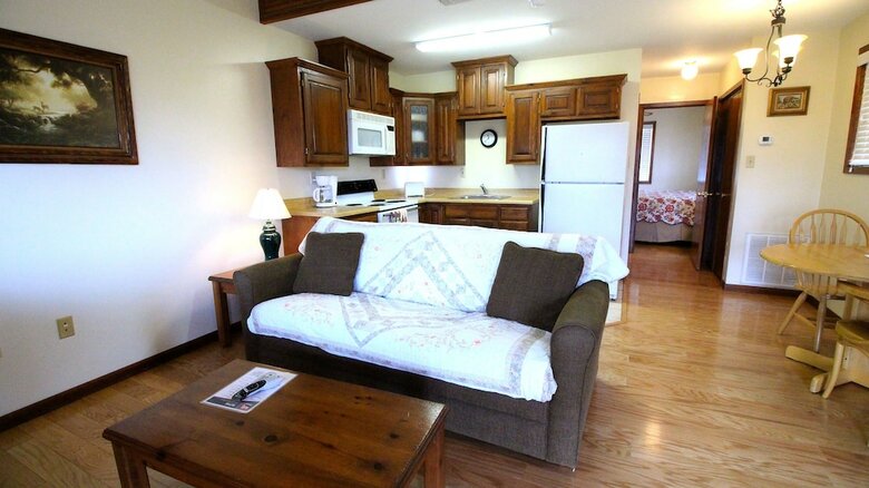 Hotel Peach Tree Inn & Suites