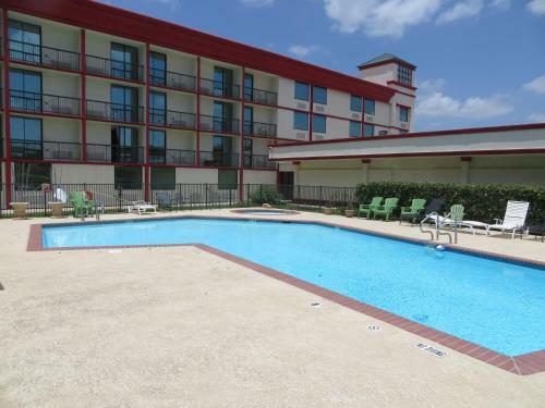 Ramada Park Central Hotel