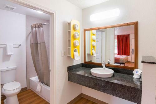 Motel 6-grand Prairie/arlington