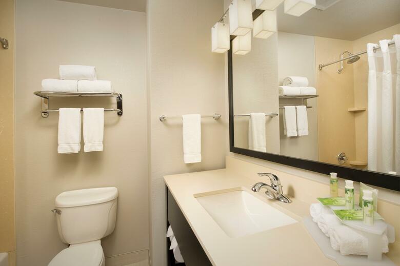 Holiday Inn Express Hotel And Suites Dfw-grapevine