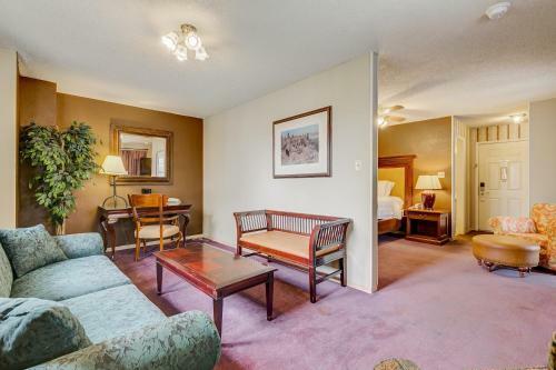 Posada Plantation Inn Granbury