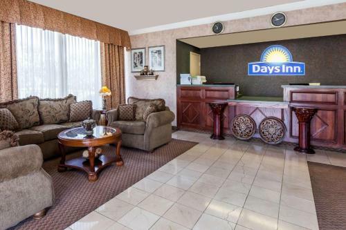 Motel Days Inn Hillsboro
