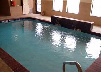 Hotel Comfort Suites Hillsboro