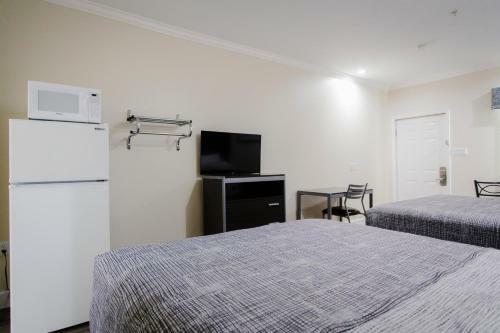 Hotel Scottish Inn & Suites Willowbrook