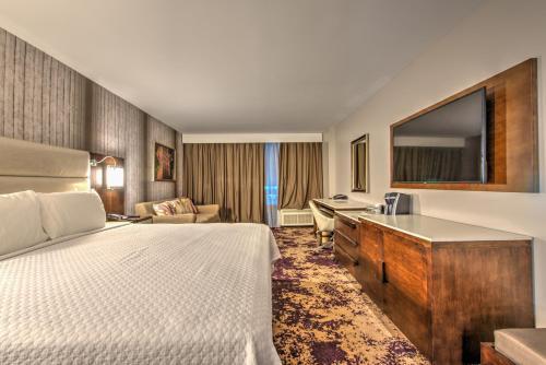 Crowne Plaza Hotel Northwest Brookhollow