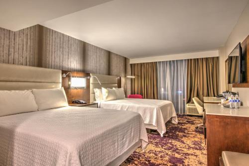 Crowne Plaza Hotel Northwest Brookhollow