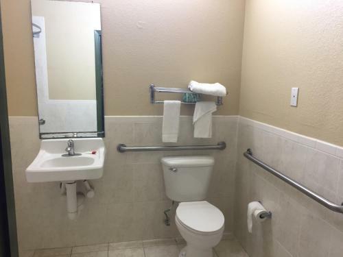 Motel Super 8 Intercontinental Houston Tx