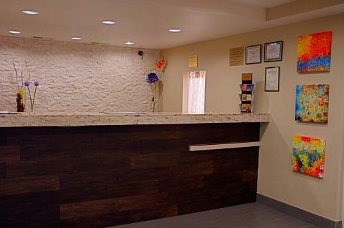 Hotel Super 8 Dfw Airport North