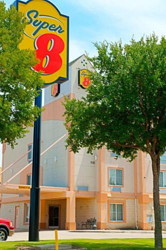 Hotel Super 8 Dfw Airport North