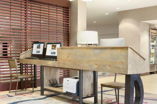 Hotel Doubletree By Hilton Dfw Airport North