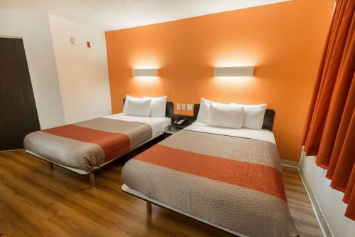 Motel 6 Dallas - Fort Worth Airport North