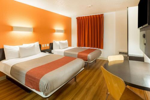 Motel 6 Dallas - Fort Worth Airport North