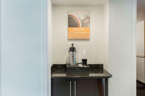 Motel 6 Dallas - Fort Worth Airport North