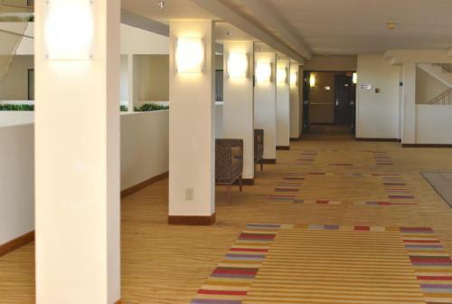 Atrium Hotel And Suites Dfw Airport