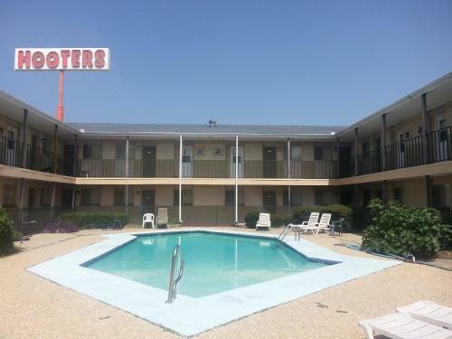 Motel Executive Inn & Suites
