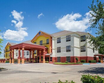 Hotel Comfort Suites La Porte
