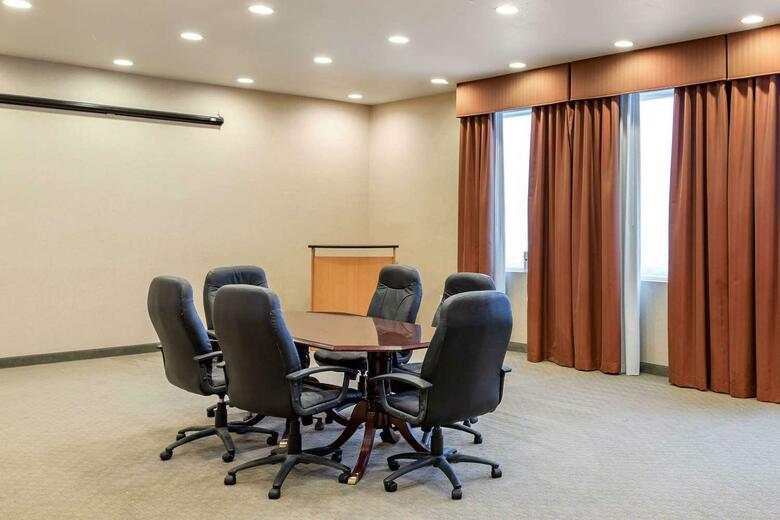 Hotel Quality Inn & Suites La Porte