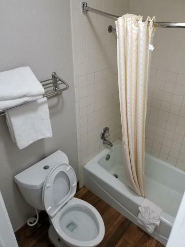 Motel Hill Country Inn