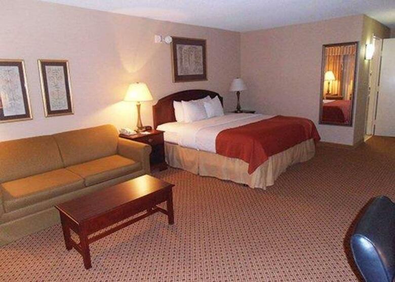 Clarion Hotel & Conference Center