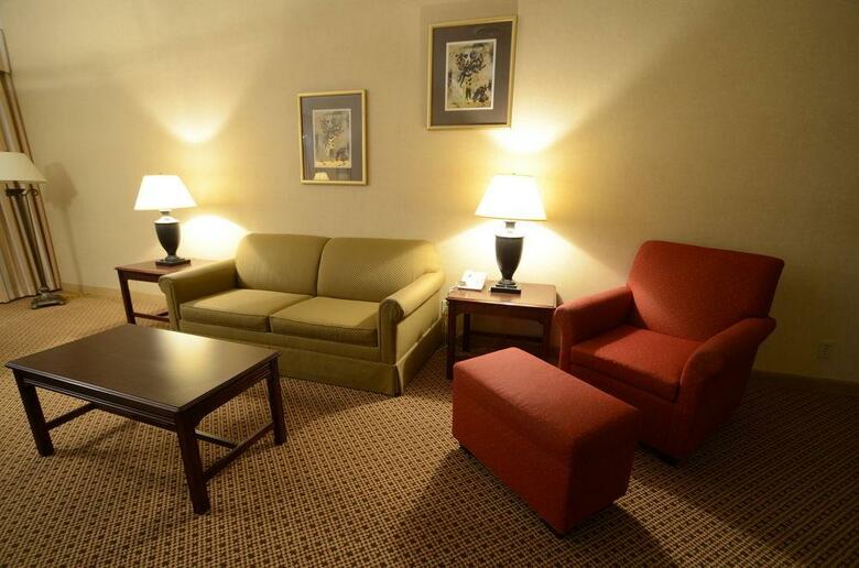 Clarion Hotel & Conference Center