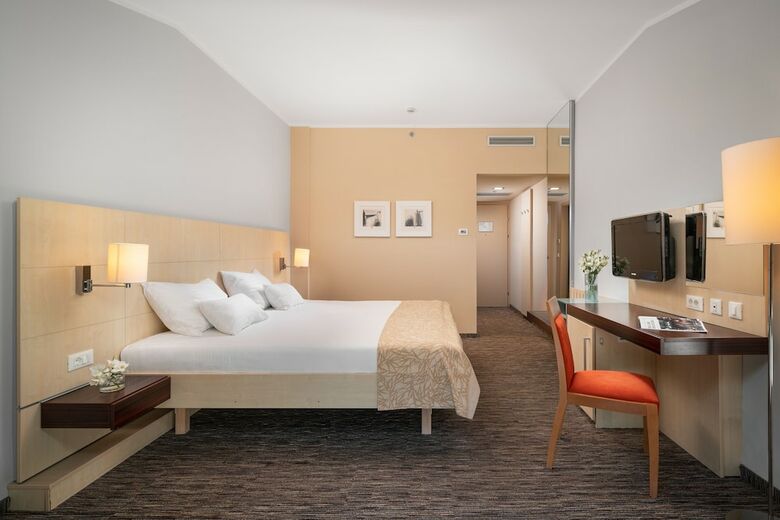 Hotel Valamar Lacroma Resort