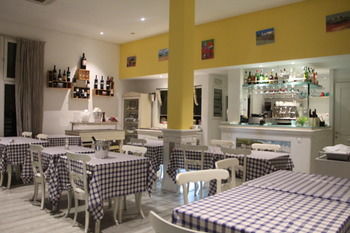 Hotel Alex