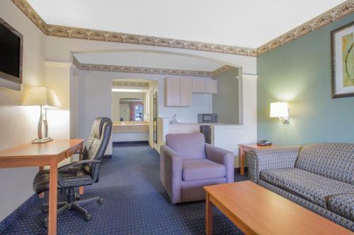 Motel Days Inn & Suites Nacogdoches