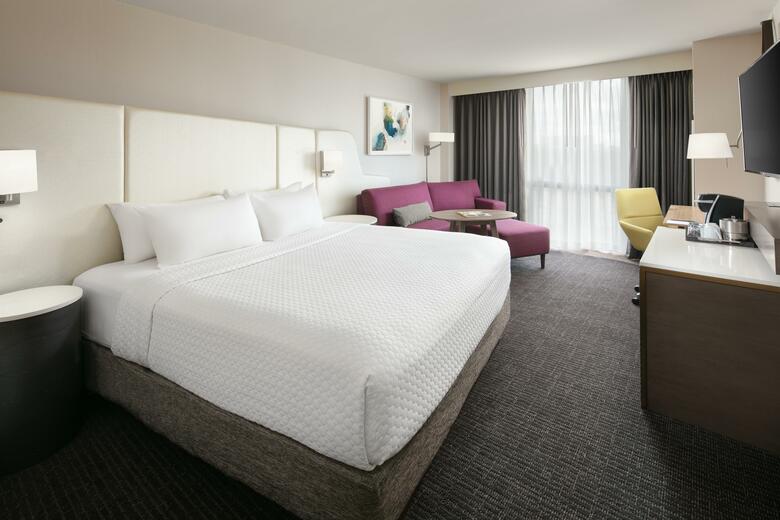 Crowne Plaza Hotel Houston River Oaks