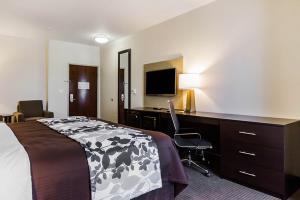 Hotel Sleep Inn & Suites