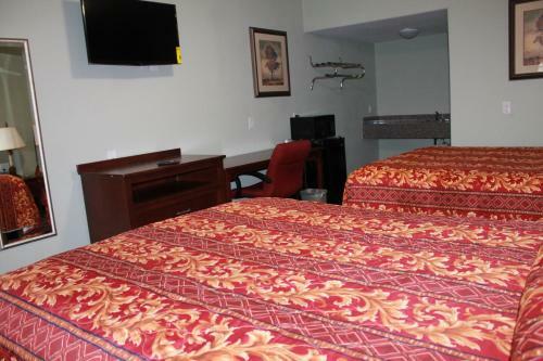 Hotel American Inn & Suites