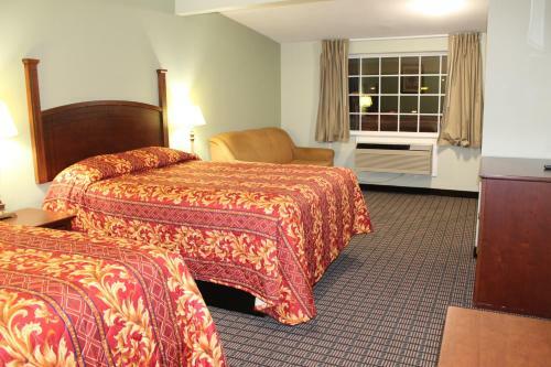 Hotel American Inn & Suites