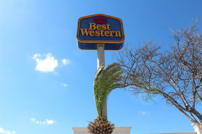 Hotel Best Western Plus Tropic Inn