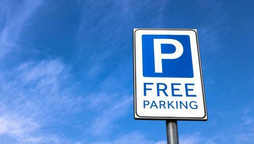 Magnuson Hotel Park Suites