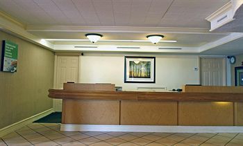 Motel 6 Dallas Plano Southeast