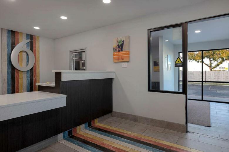 Motel 6 San Antonio West - Seaworld