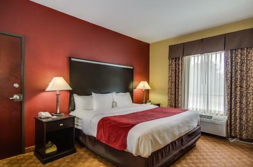 Hotel Comfort Suites Spring