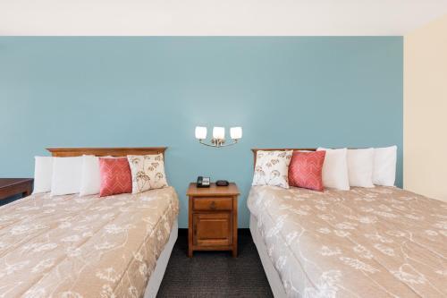 Hotel River Walk Inn & Suites