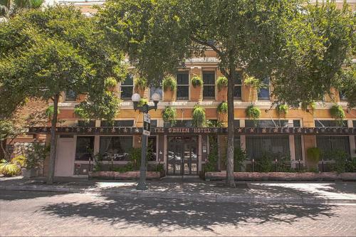 O'brien Historic Hotel Downtown Riverwalk