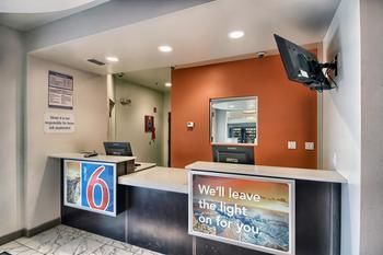 Hotel Motel 6 Weslaco