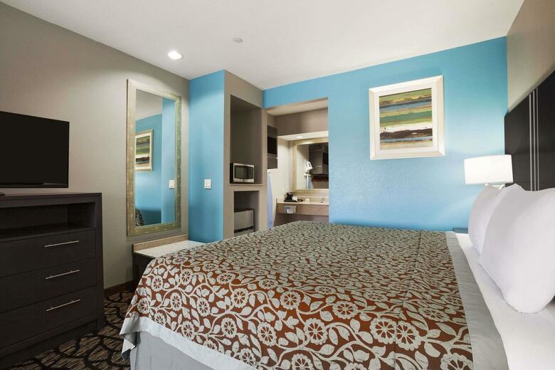Hotel Days Inn & Suites Houston North-spring
