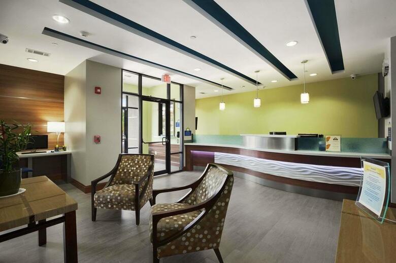 Hotel Days Inn & Suites Houston North-spring