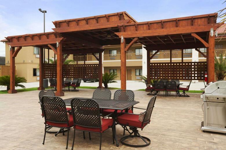 Hotel Days Inn & Suites Houston North-spring