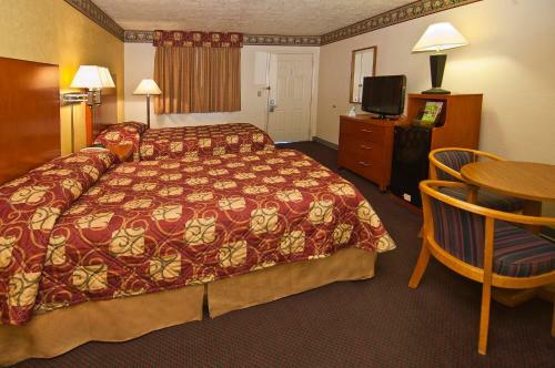 Motel Winnie Inn And Suites