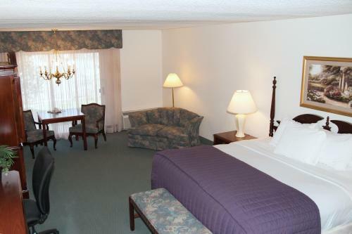 Hotel River Terrace Inn