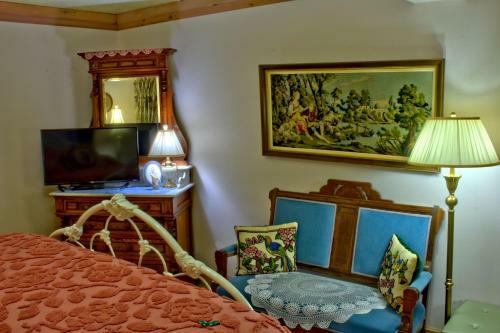 Bed & Breakfast Big Yellow Inn