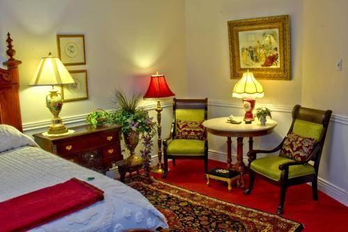 Bed & Breakfast Big Yellow Inn