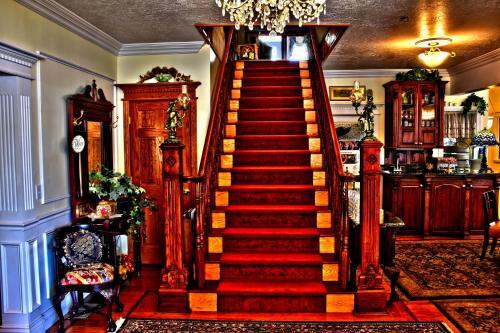 Bed & Breakfast Big Yellow Inn