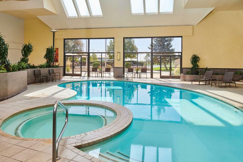 Hotel Doubletree By Hilton Salt Lake City Airport
