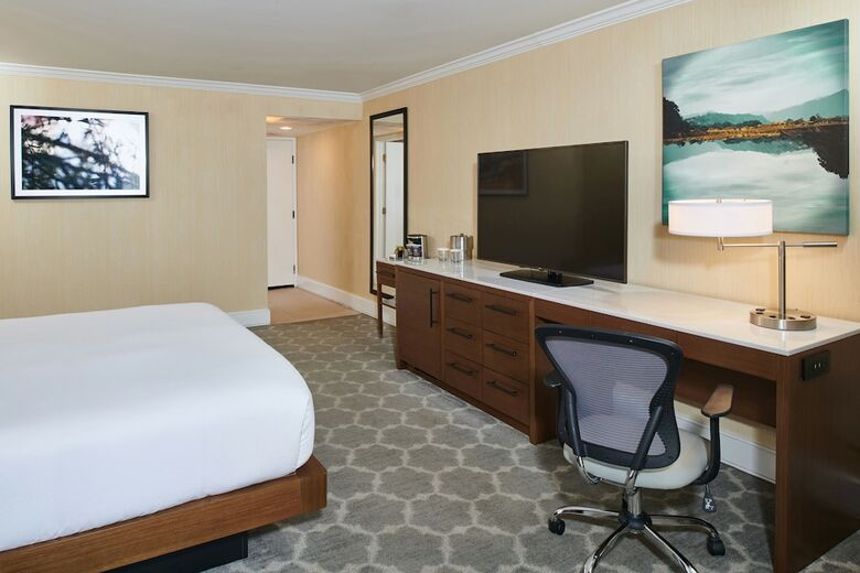 Hotel Doubletree By Hilton Salt Lake City Airport